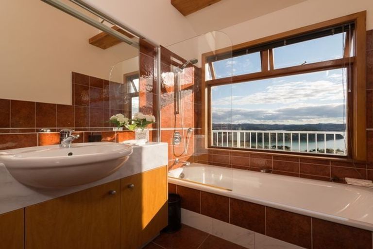 Photo of property in 105a Te Wahapu, Russell, 0272