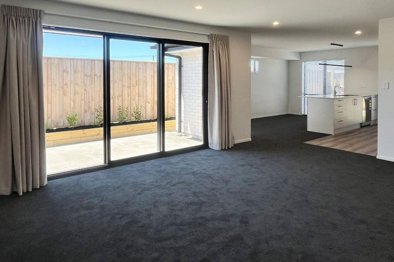Photo of property in 7 Millhaven Place, Casebrook, Christchurch, 8051