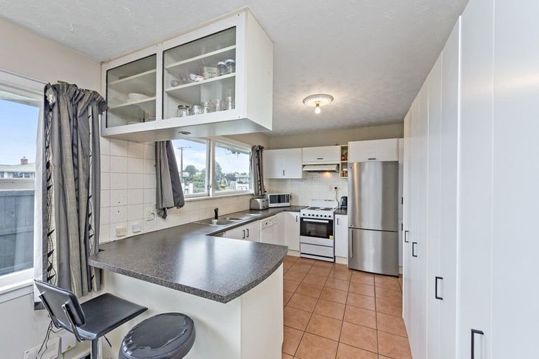 Photo of property in 83 Cotswold Avenue, Bishopdale, Christchurch, 8053