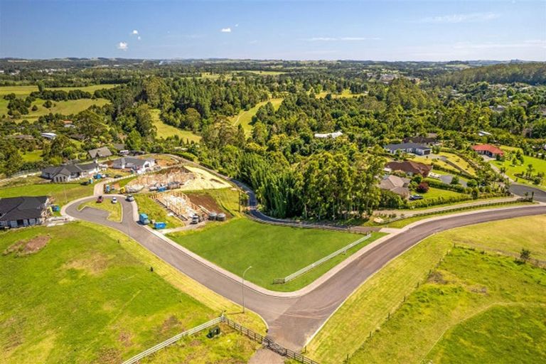 Photo of property in 2 Highland Way, Kerikeri, 0230