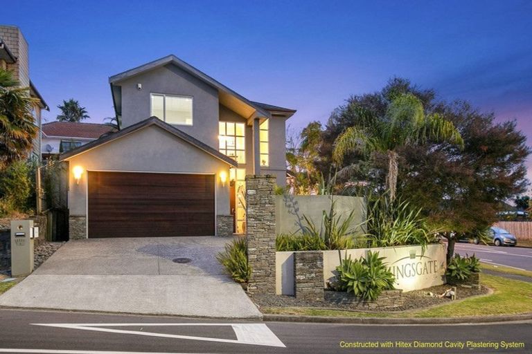 Photo of property in 1 Kingsgate Place, Dannemora, Auckland, 2016