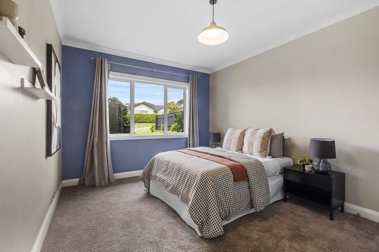 Photo of property in 40 John Burke Drive, Aotea, Porirua, 5024