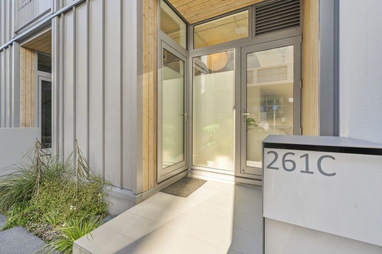 Photo of property in 261c Willis Street, Te Aro, Wellington, 6011