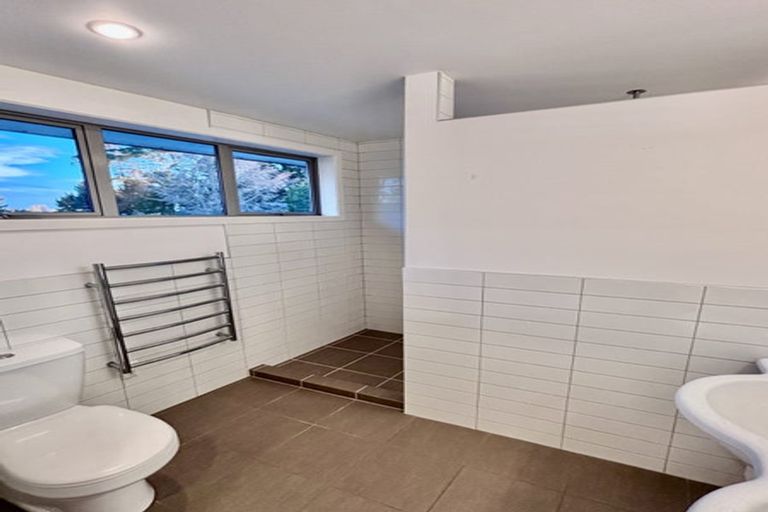 Photo of property in 784 Hawkins Road, Marshland, Christchurch, 8051