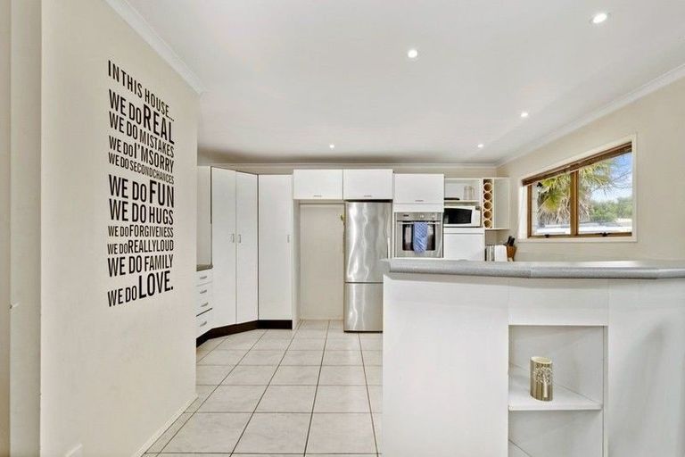 Photo of property in 16 Utuhina Road, Springfield, Rotorua, 3015