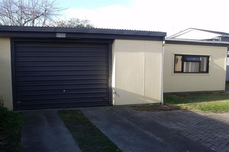 Photo of property in 9 Currie Street, Greenmeadows, Napier, 4112