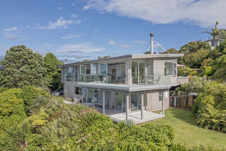 Photo of property in 217 Paku Drive, Tairua, 3508