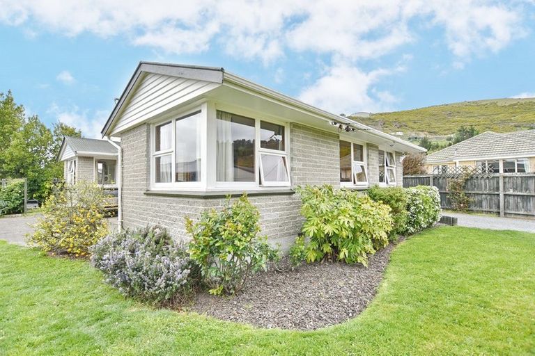 Photo of property in 13 Lucienne Place, Hillsborough, Christchurch, 8022