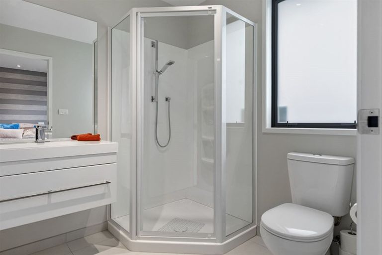 Photo of property in 5 Eden Crescent, Brookfield, Tauranga, 3110