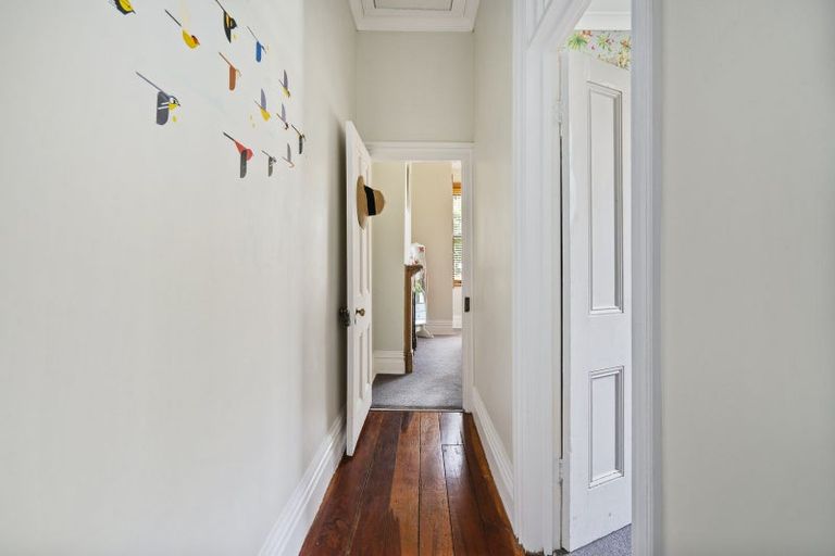 Photo of property in 8 Royal Street, Berhampore, Wellington, 6023