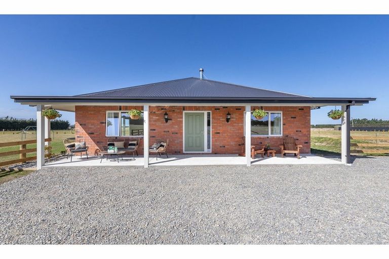 Photo of property in 382 Harmans Gorge Road, View Hill, Oxford, 7495