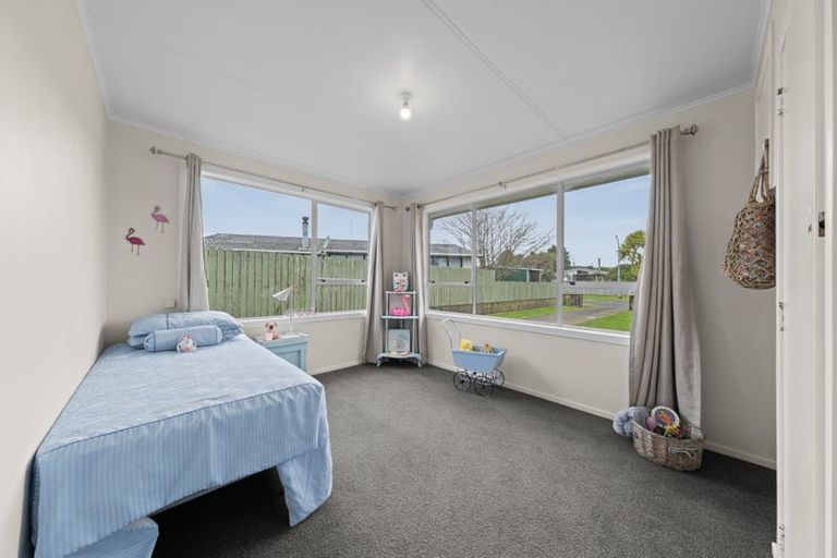 Photo of property in 39 High Street East, Waitara, 4320