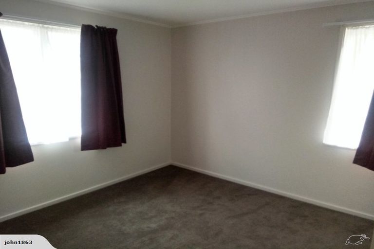 Photo of property in 42 Great South Road, Papatoetoe, Auckland, 2025