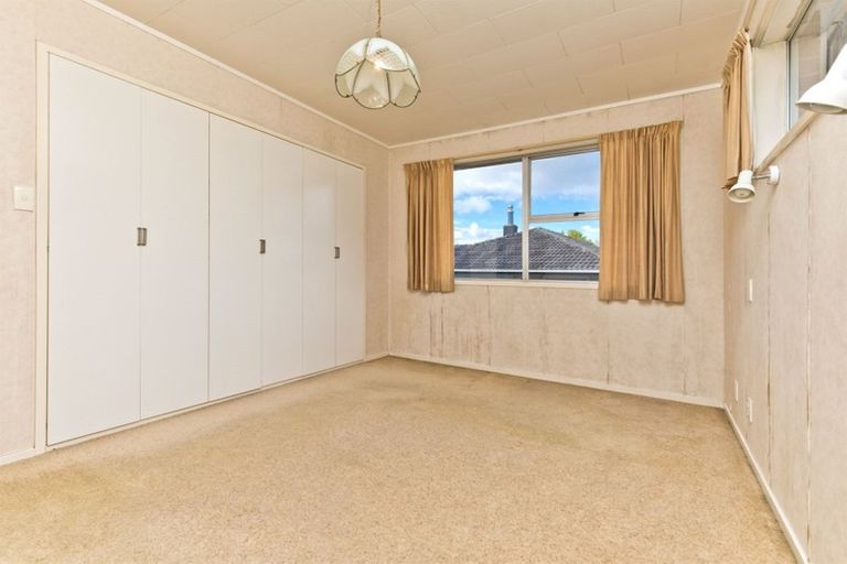 Photo of property in 59 Rehia Road, Massey, Auckland, 0614