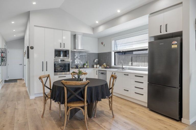 Photo of property in 31 Crown Street, Papamoa, 3118