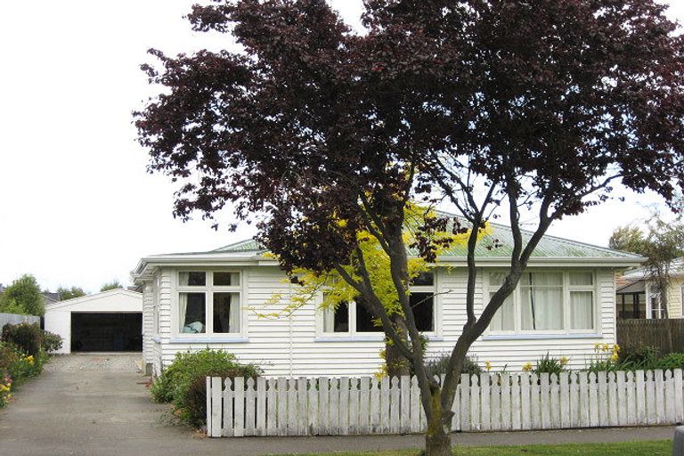 Photo of property in 100 Church Street, Rangiora, 7400