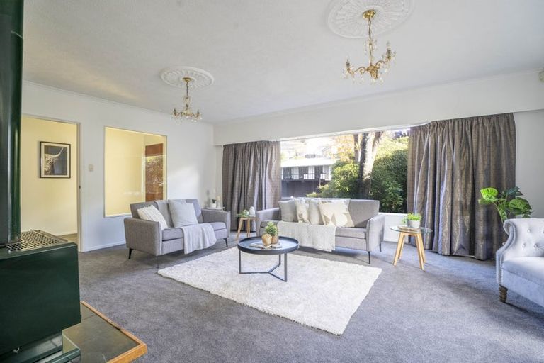 Photo of property in 4 Halswater Drive, Churton Park, Wellington, 6037