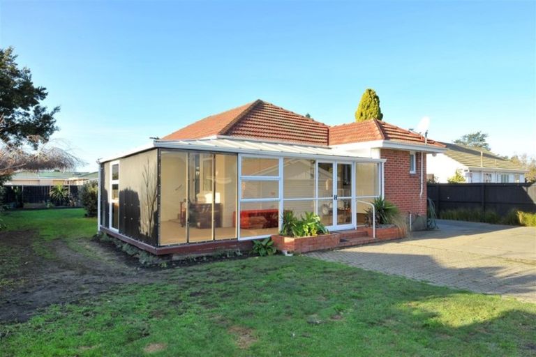 Photo of property in 100a Brynley Street, Hornby, Christchurch, 8042