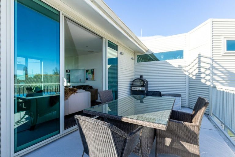 Photo of property in 25 Richmond Street, Waimataitai, Timaru, 7910