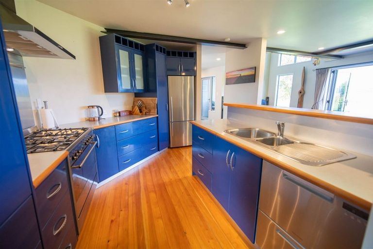 Photo of property in 11 Patience Bay Drive, Te Anau, 9679