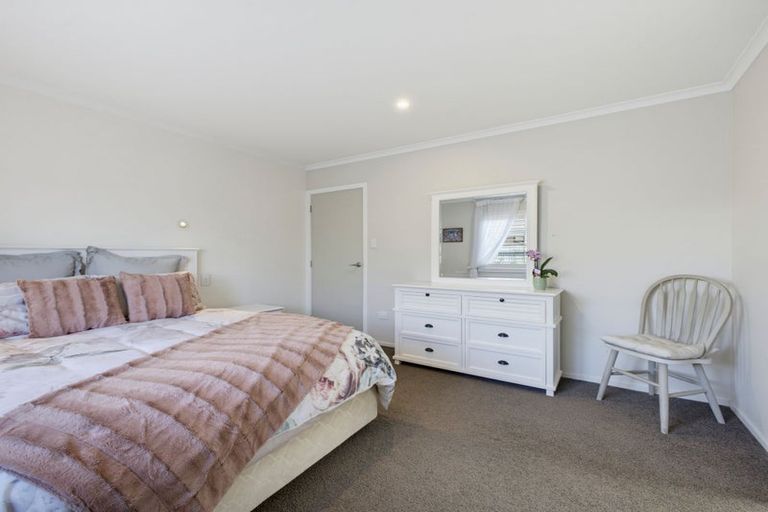 Photo of property in 32 Purnell Street, College Estate, Whanganui, 4500