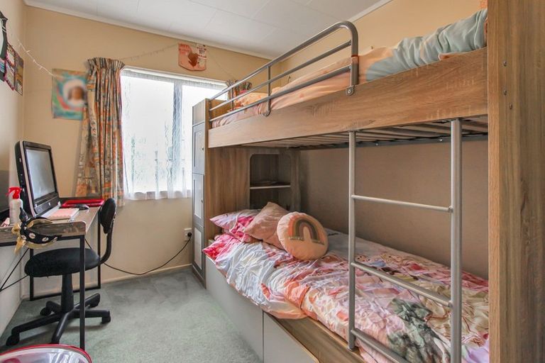 Photo of property in 9 Augustus Earle Place, Pukehangi, Rotorua, 3015