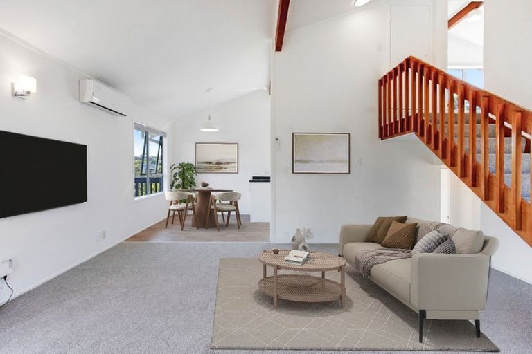 Photo of property in 1/64 Saddleback Rise, Murrays Bay, Auckland, 0630