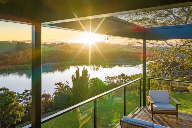 Photo of property in 8 Green Road, Matakana, Warkworth, 0985