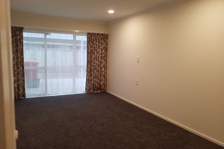 Photo of property in 39 Kapanui Road, Waikanae, 5036