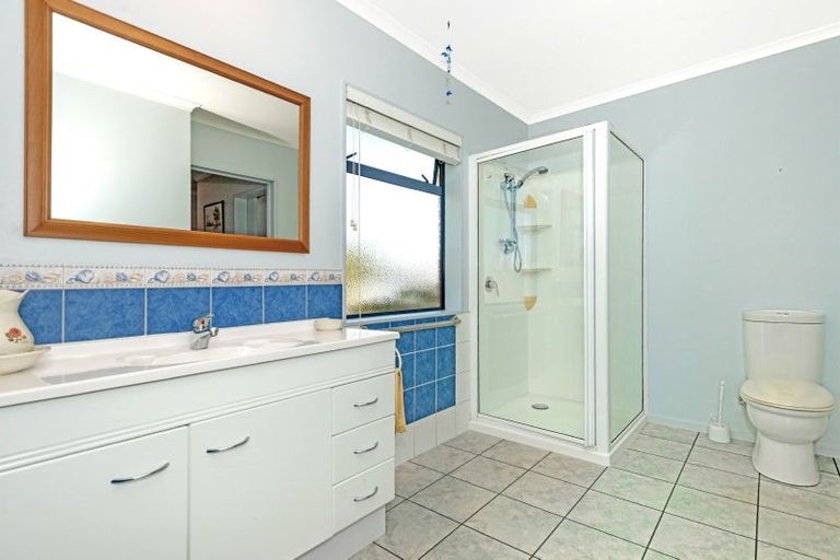 Photo of property in 33 Ruru Avenue, Lytton West, Gisborne, 4010