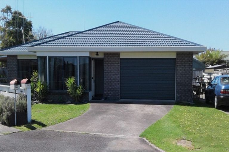 Photo of property in 18 Crisp Drive, Papamoa Beach, Papamoa, 3118
