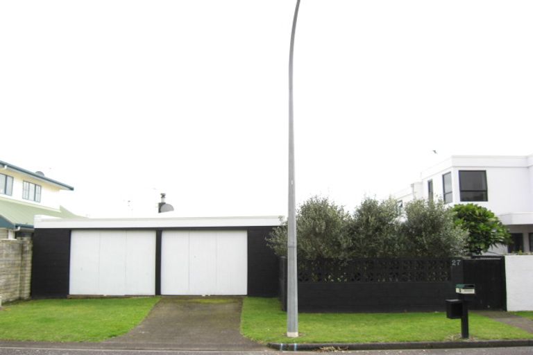Photo of property in 27 Wanaka Terrace, Bell Block, New Plymouth, 4312