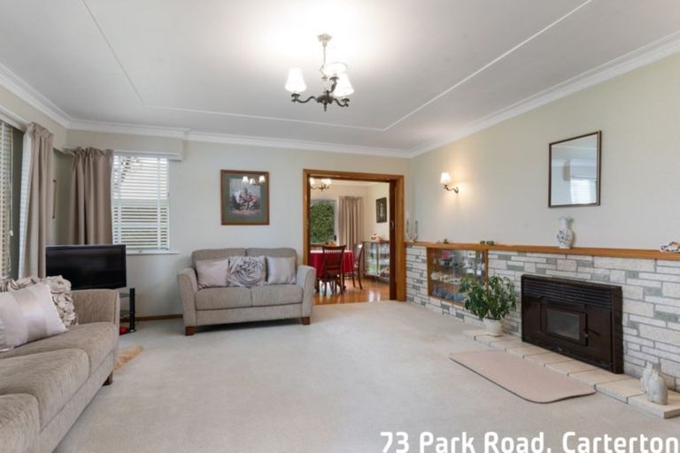 Photo of property in 75 Park Road, Carterton, 5713