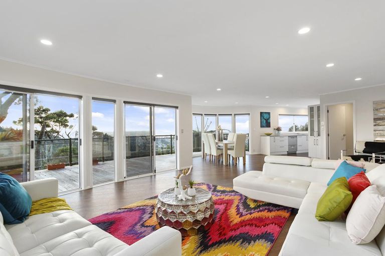 Photo of property in 57 Kohu Road, Titirangi, Auckland, 0604