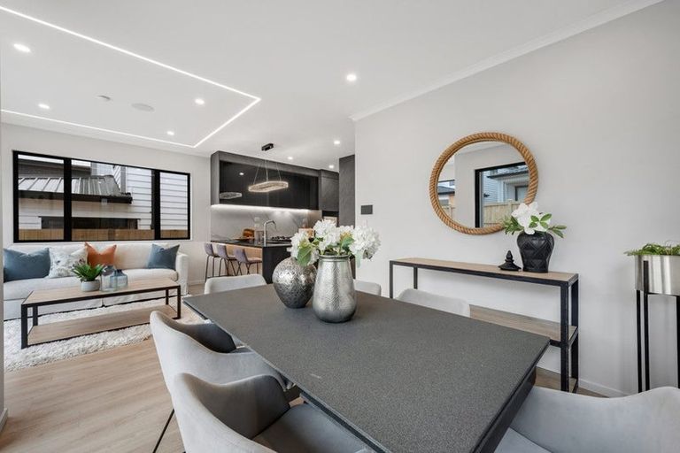 Photo of property in 7 Sagitta Drive, Flat Bush, Auckland, 2019