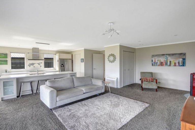 Photo of property in 12 Heathfield Drive, Mosgiel, 9024