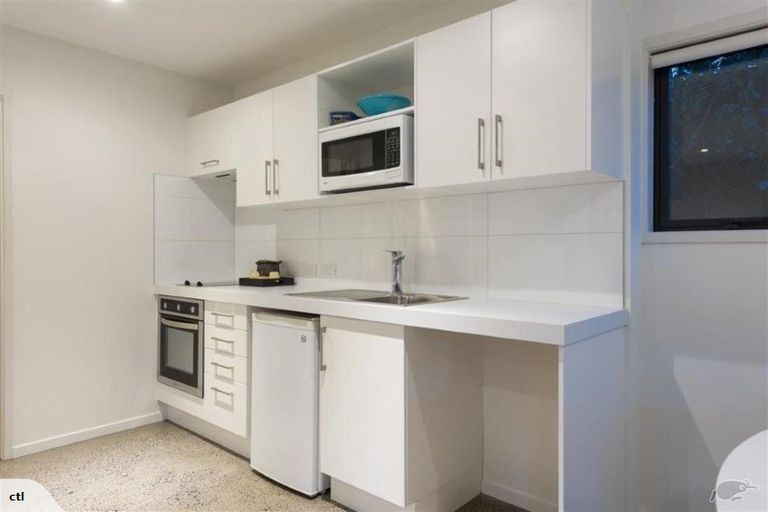 Photo of property in 11 Rita Street, Mount Maunganui, 3116