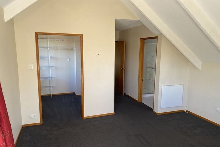 Photo of property in 26 Cherrywood Place, Redwood, Christchurch, 8051