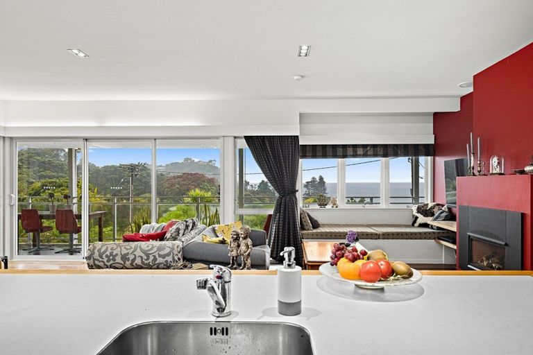 Photo of property in 19 Spray Crescent, Leigh, 0985