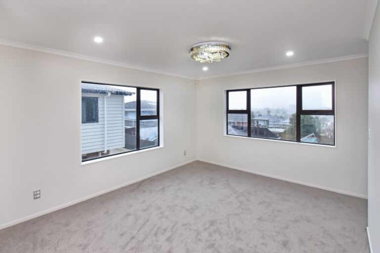 Photo of property in 10b Rothery Road, Hillpark, Auckland, 2102