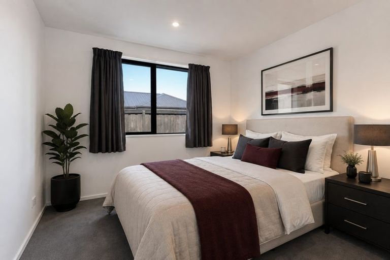 Photo of property in 18 Grimwood Street, Woodend, 7610