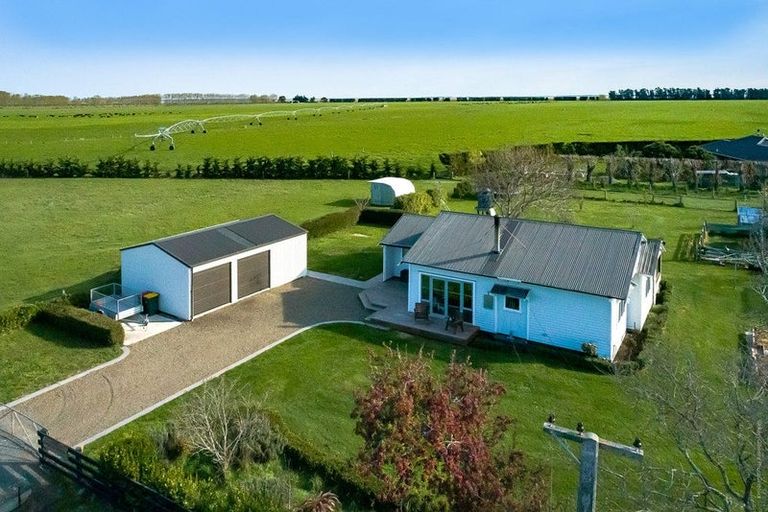 Photo of property in 748 Hudsons Road, Motukarara, Christchurch, 7674