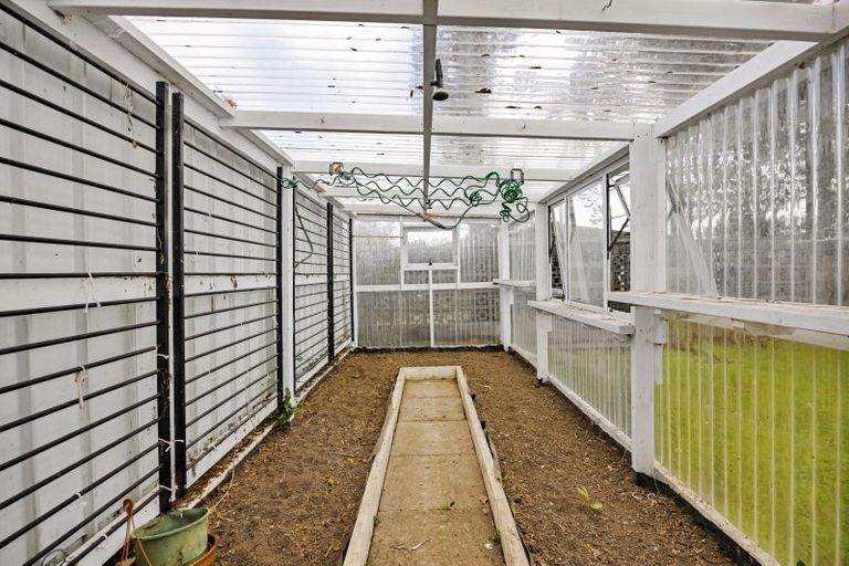 Photo of property in 23 Hinau Street, Inglewood, 4330