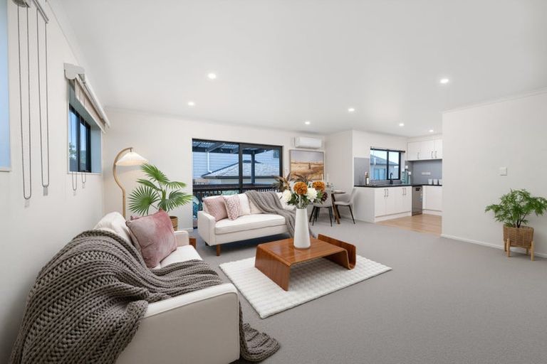 Photo of property in 5a James Laurie Street, Henderson, Auckland, 0612