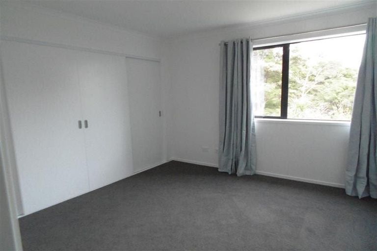 Photo of property in 341 Glenvar Road, Long Bay, Auckland, 0630