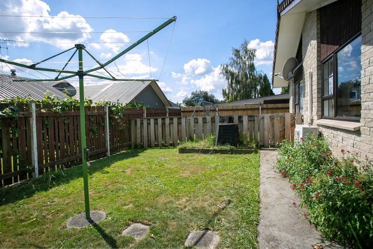 Photo of property in 235a Shakespeare Street, Leamington, Cambridge, 3432