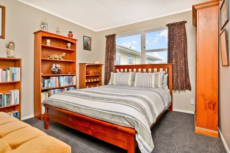 Photo of property in 68 Pohutukawa Drive, Pukete, Hamilton, 3200