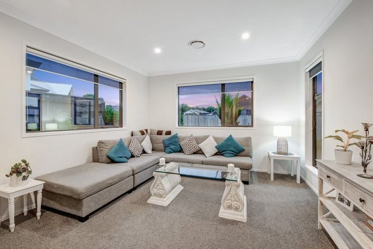 Photo of property in 3 Magnolia Lane, Kaukapakapa, Helensville, 0875