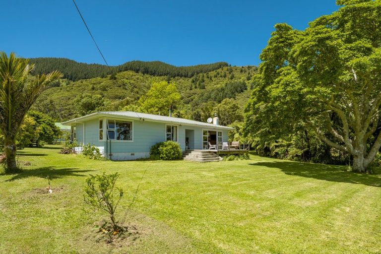 Photo of property in 5580 Kenepuru Road, Waitaria Bay, Marlborough Sounds, 7282