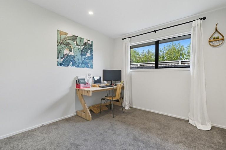 Photo of property in 28 Piata Street, Papamoa Beach, Papamoa, 3118